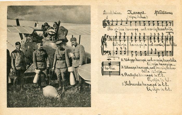 Pasirengimas skrydžiui į frontą.