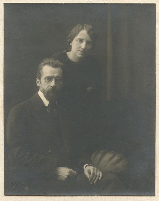 Mykolas Biržiška (1882–1962) su žmona Bronislava Biržiškiene (1879–1955).
