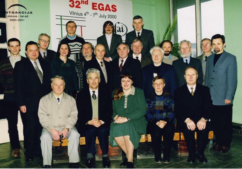 Teorinės fizikos ir astronomijos taryba, 2000 m.