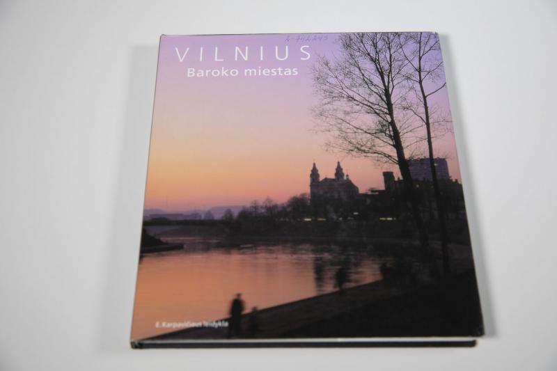 Albumas „Vilnius. Baroko miestas“