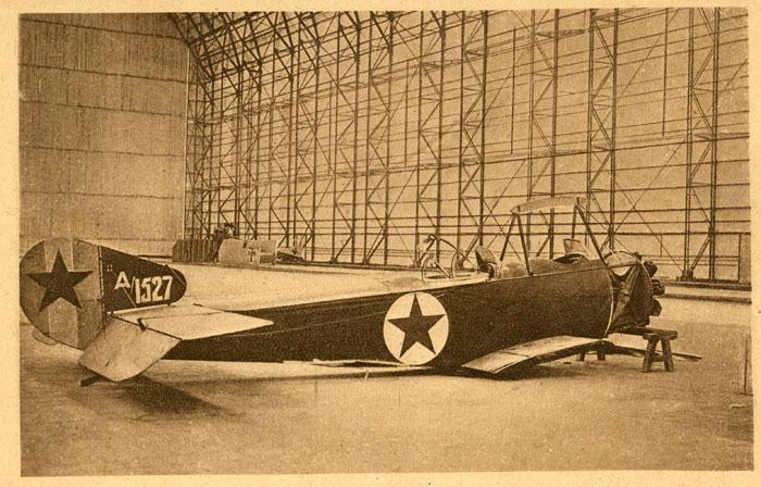 Lietuvių paimtas nelaisvėje bolševikų airoplanas.